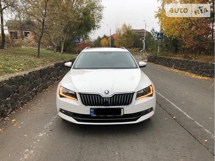 Универсал Skoda Superb 2016 в Ровно