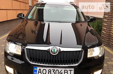 Универсал Skoda Superb 2012 в Мукачево