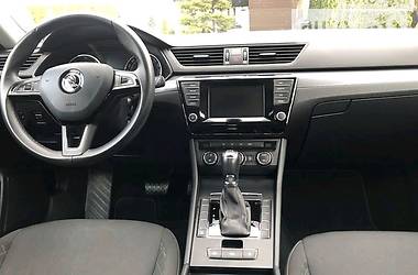 Седан Skoda Superb 2016 в Черкасах