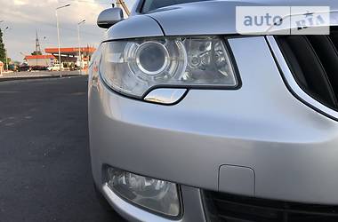 Ліфтбек Skoda Superb 2012 в Києві