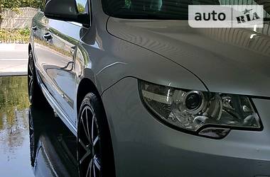 Універсал Skoda Superb 2012 в 
