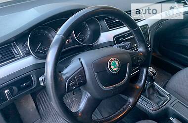 Универсал Skoda Superb 2011 в Львове