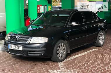 Седан Skoda Superb 2006 в Киеве