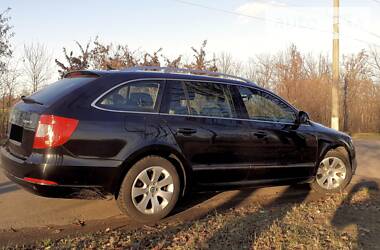 Универсал Skoda Superb 2010 в Первомайске