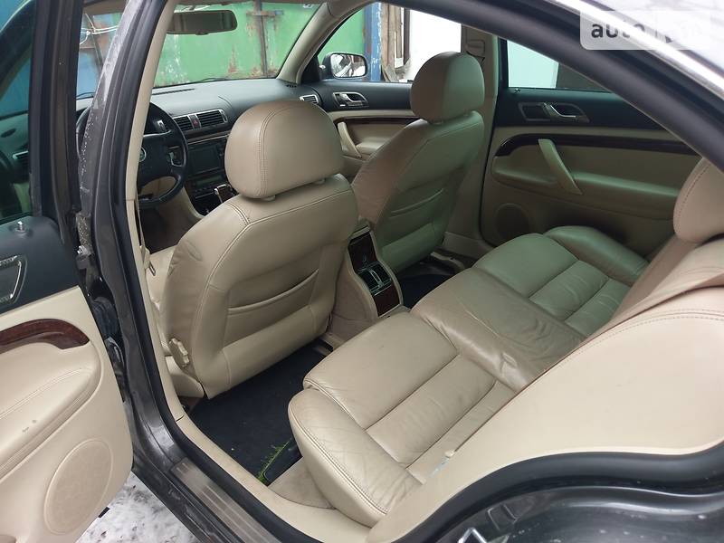 Седан Skoda Superb 2005 в Києві