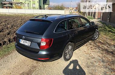 Универсал Skoda Superb 2014 в Черновцах