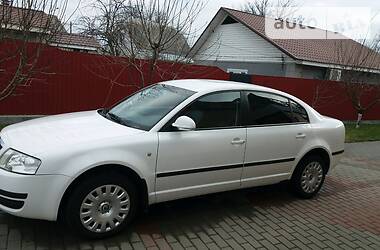 Седан Skoda Superb 2006 в Смеле