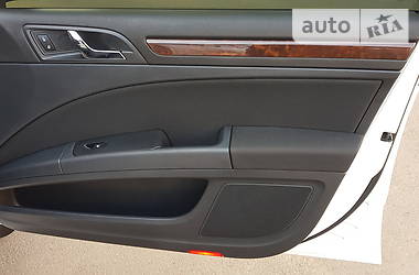 Седан Skoda Superb 2013 в 