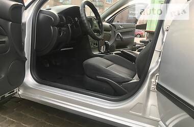 Седан Skoda Superb 2003 в 