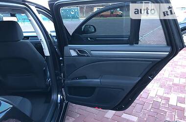 Універсал Skoda Superb 2011 в 