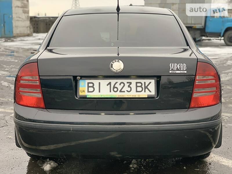 Седан Skoda Superb 2006 в Горішніх Плавнях