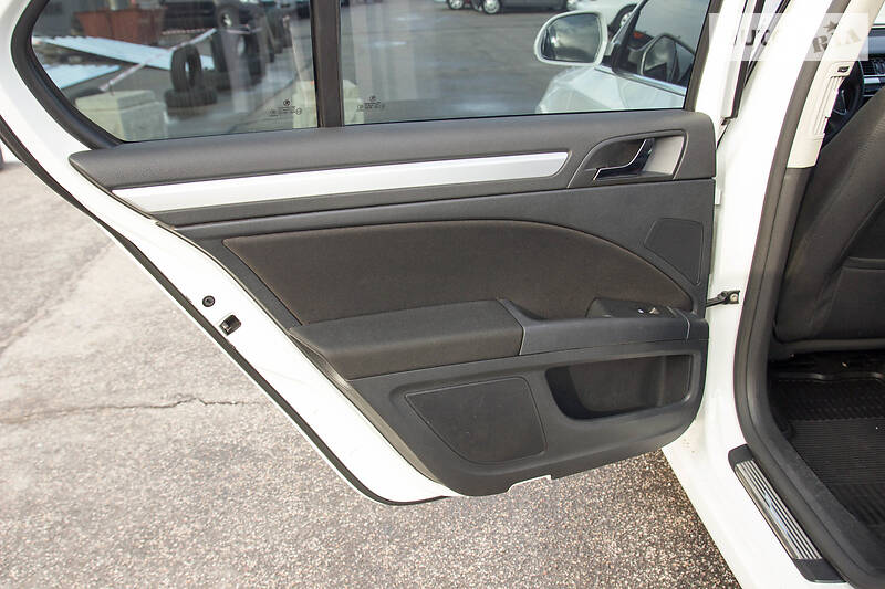 Седан Skoda Superb 2012 в Запоріжжі