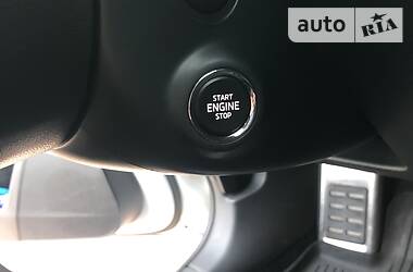 Седан Skoda Superb 2016 в 