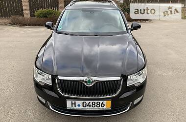 Універсал Skoda Superb 2011 в 