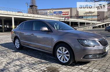 Лифтбек Skoda Superb 2014 в Харькове