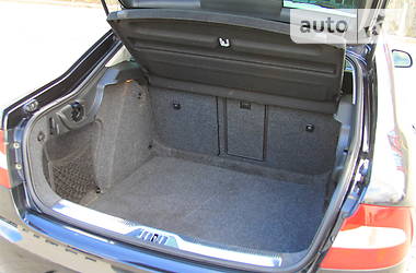Седан Skoda Superb 2010 в 