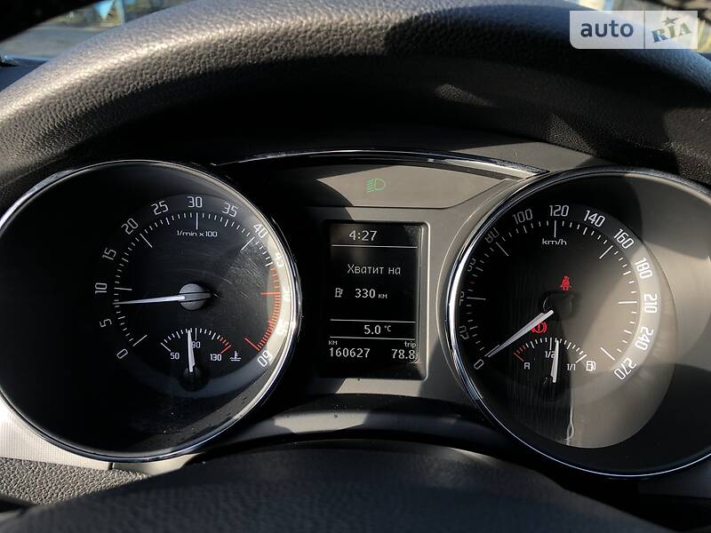 Універсал Skoda Superb 2011 в Радивиліві