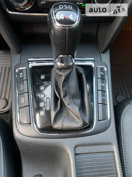 Універсал Skoda Superb 2013 в Львові