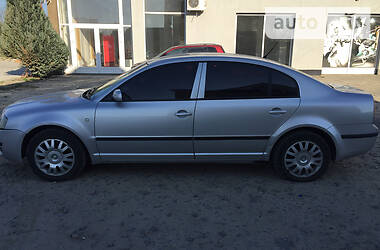 Седан Skoda Superb 2006 в Тячеве