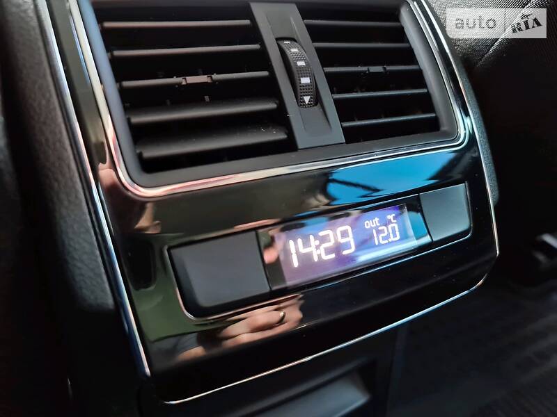 Універсал Skoda Superb 2016 в Мукачевому