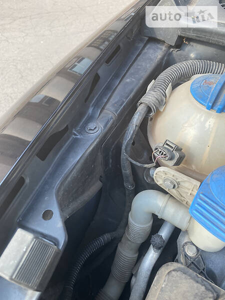 Седан Skoda Superb 2010 в Кривому Розі