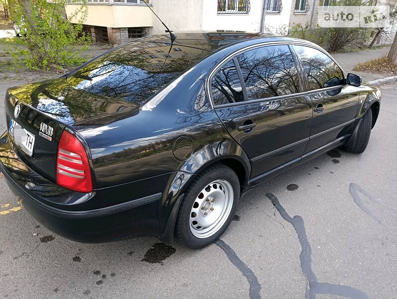 Седан Skoda Superb 2002 в Києві фото 8 Седан Skoda Superb 2002 в Києві