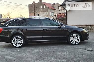 Універсал Skoda Superb 2015 в 