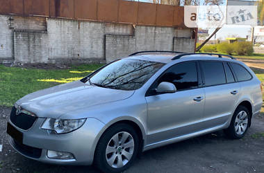 Універсал Skoda Superb 2010 в 