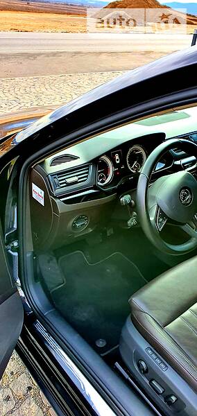 Седан Skoda Superb 2016 в Іршаві