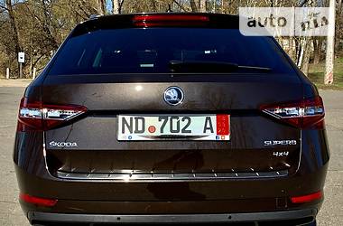 Универсал Skoda Superb 2016 в Киеве