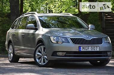 Універсал Skoda Superb 2015 в 