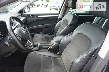 Ліфтбек Skoda Superb 2014 в 