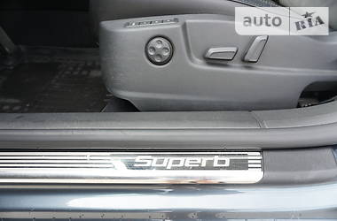 Ліфтбек Skoda Superb 2014 в 