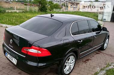 Седан Skoda Superb 2010 в 