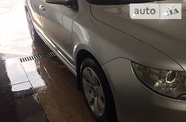 Універсал Skoda Superb 2010 в 