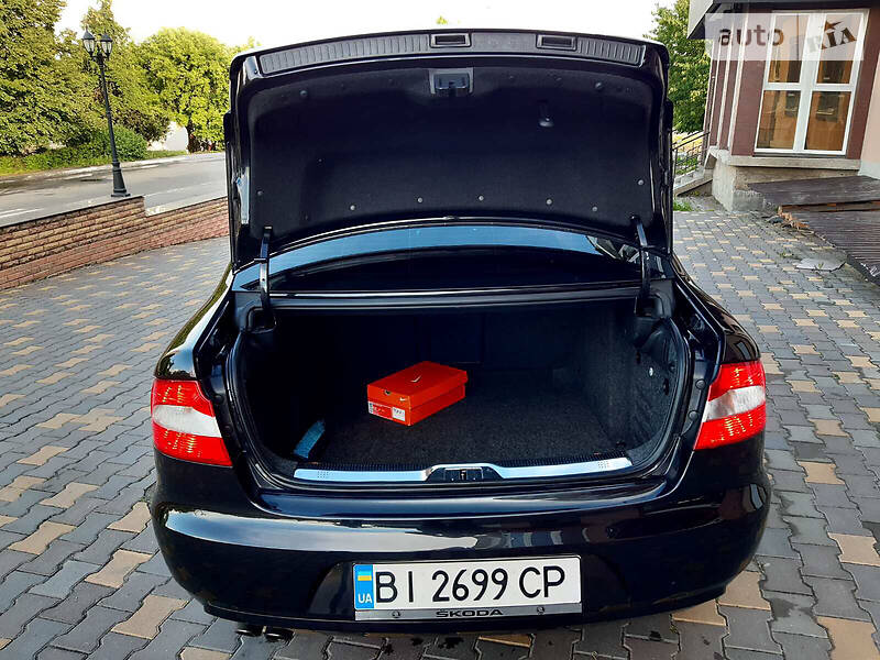 Ліфтбек Skoda Superb 2012 в Києві