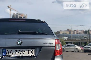 Универсал Skoda Superb 2011 в 