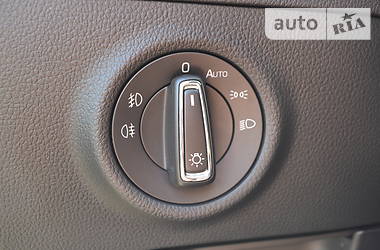 Універсал Skoda Superb 2018 в 