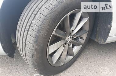 Універсал Skoda Superb 2013 в 
