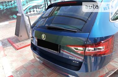 Універсал Skoda Superb 2016 в 