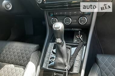 Універсал Skoda Superb 2016 в 
