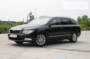 Універсал Skoda Superb 2012 в Чернівцях