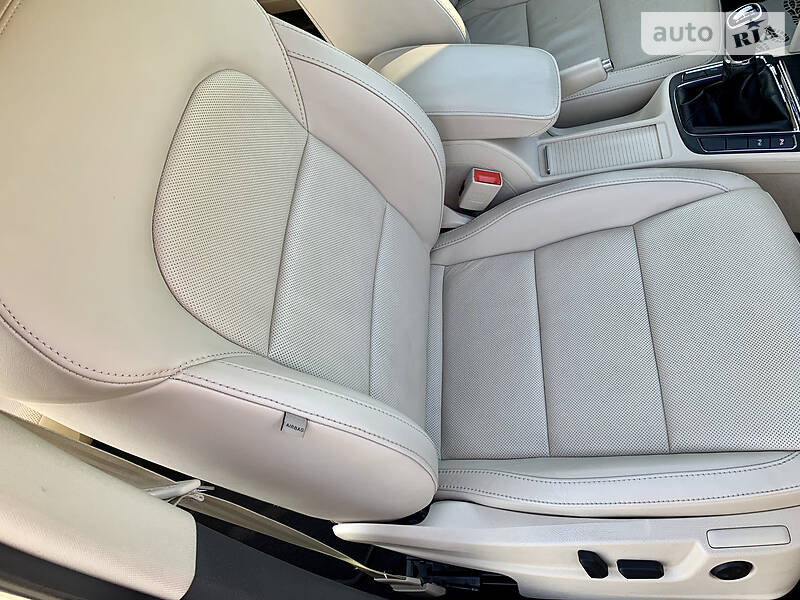 Седан Skoda Superb 2015 в Днепре