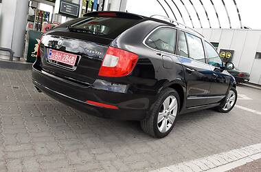 Универсал Skoda Superb 2011 в Дрогобыче