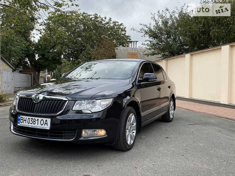 Седан Skoda Superb 2012 в Одессе