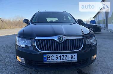 Универсал Skoda Superb 2011 в Стрые