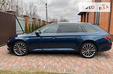 Универсал Skoda Superb 2016 в Киеве