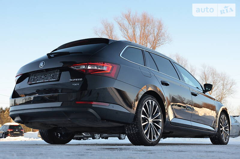 Універсал Skoda Superb 2016 в Луцьку