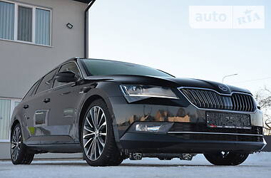 Універсал Skoda Superb 2016 в 