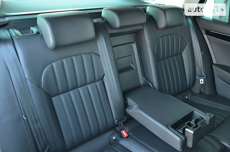 Універсал Skoda Superb 2016 в Луцьку